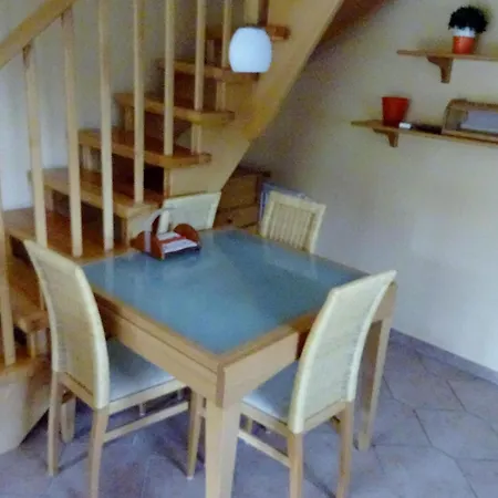 Komfortable Doppelhaushaelfte Und Grossem Garten By Interhome *